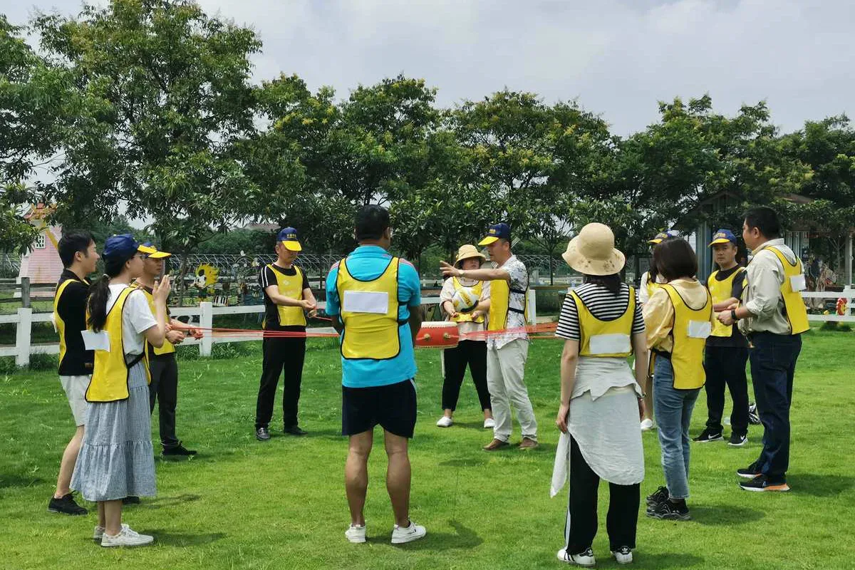 shengfeng car parts team